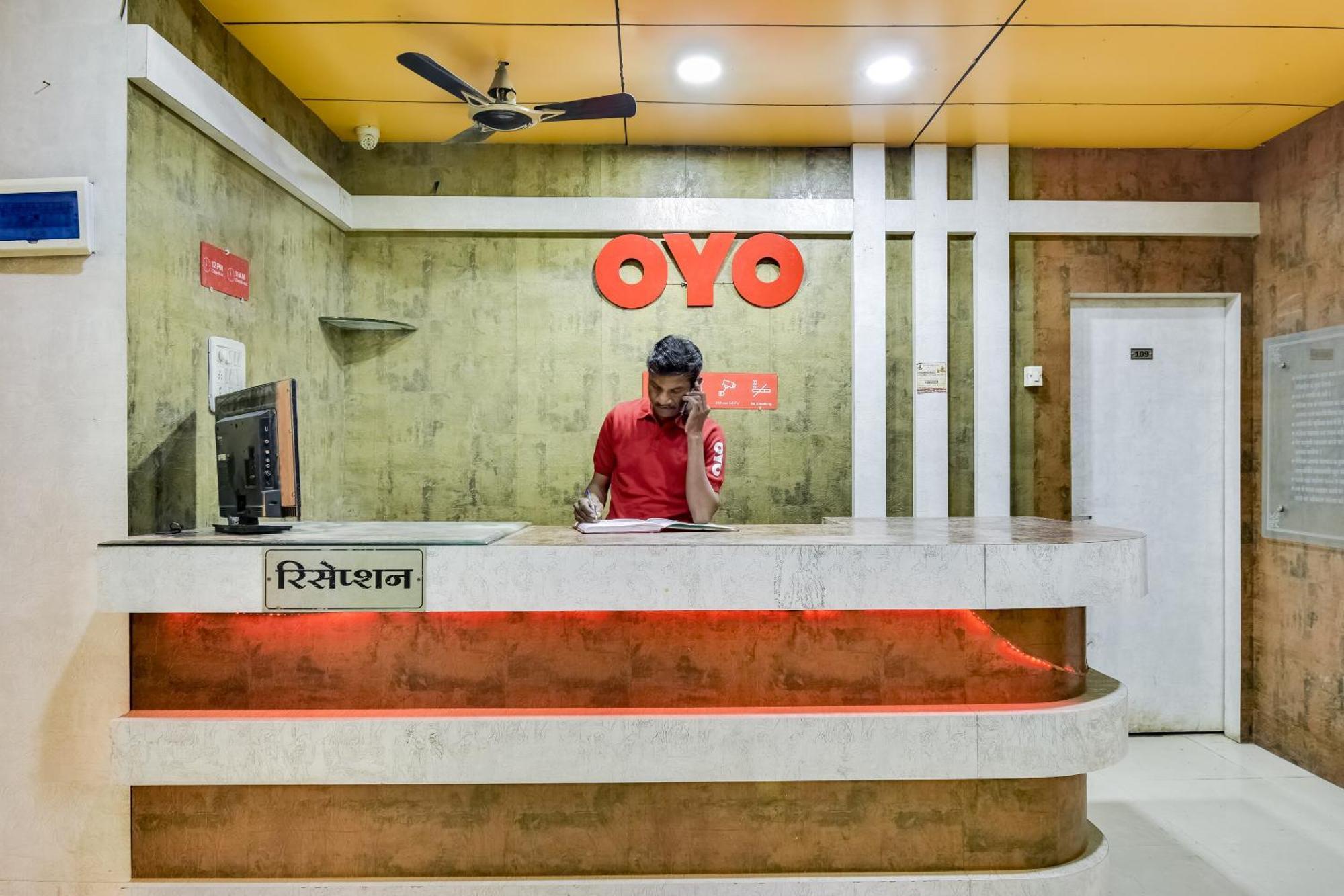 Hotel O Aryan Khāmgaon Exterior foto
